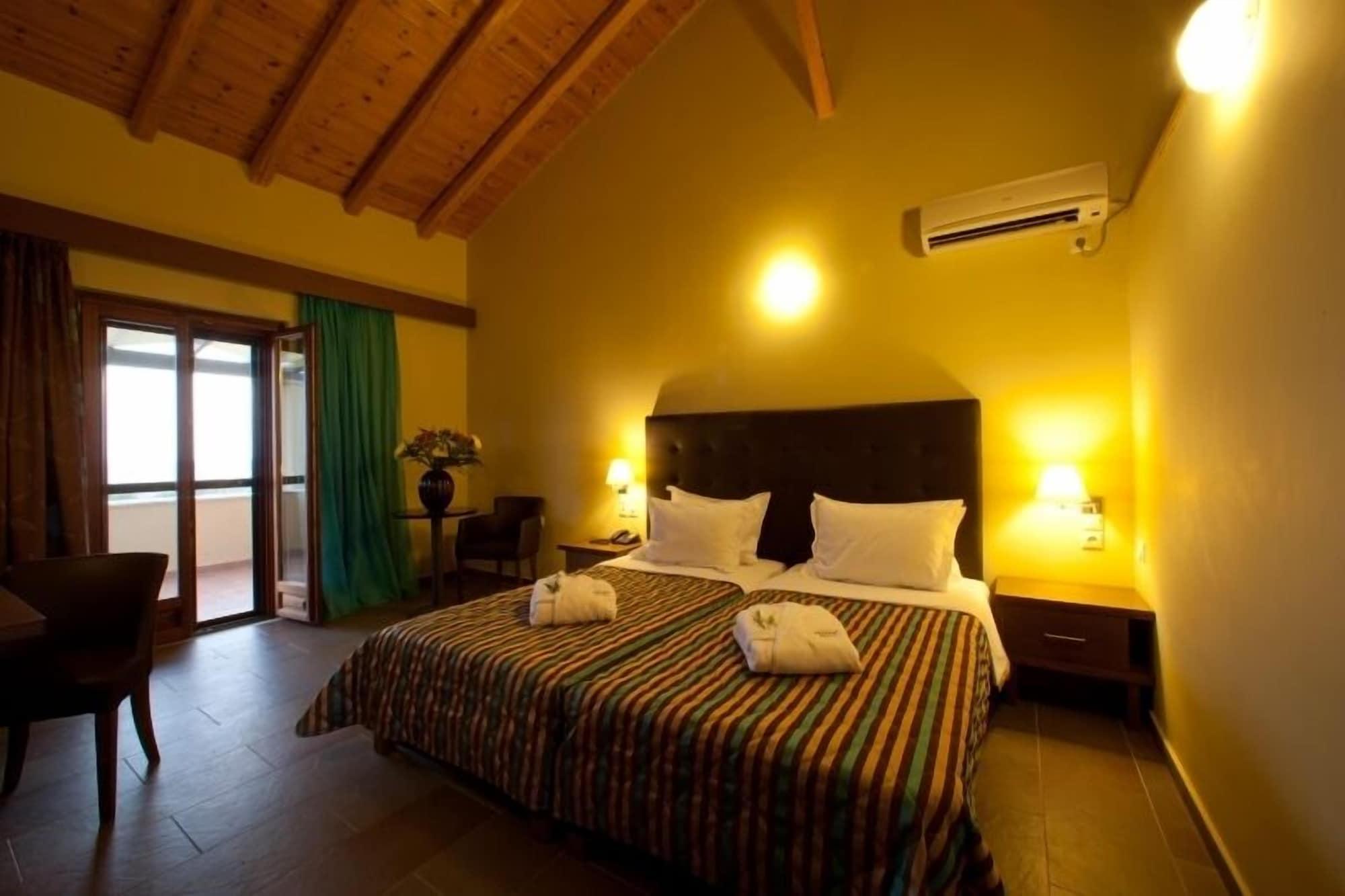 Aktaion Resort Gytheio Exteriör bild