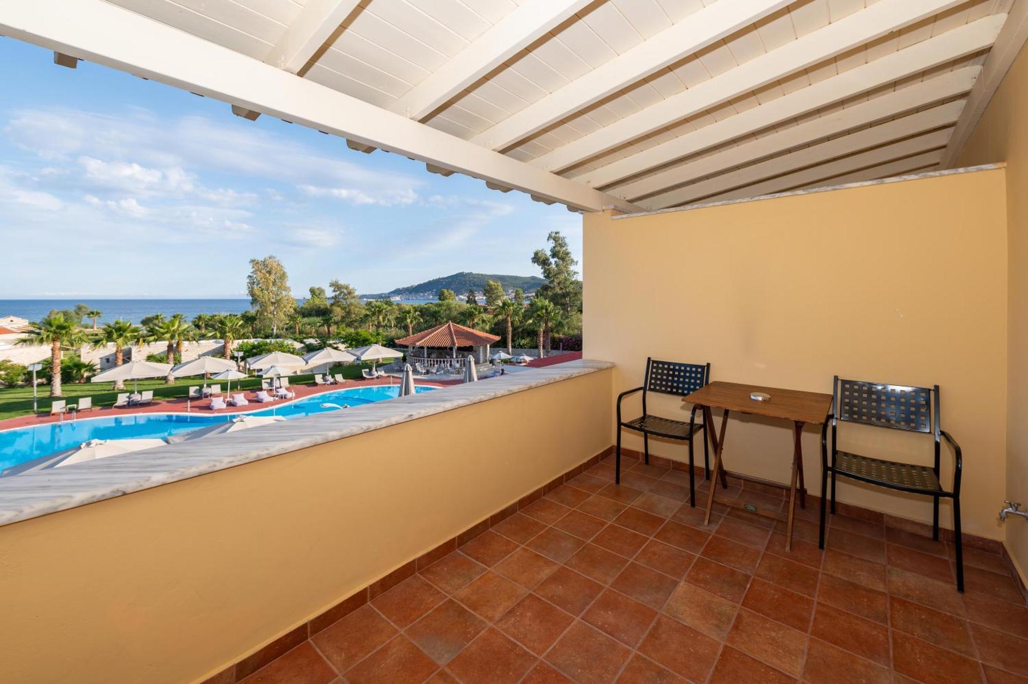 Aktaion Resort Gytheio Exteriör bild
