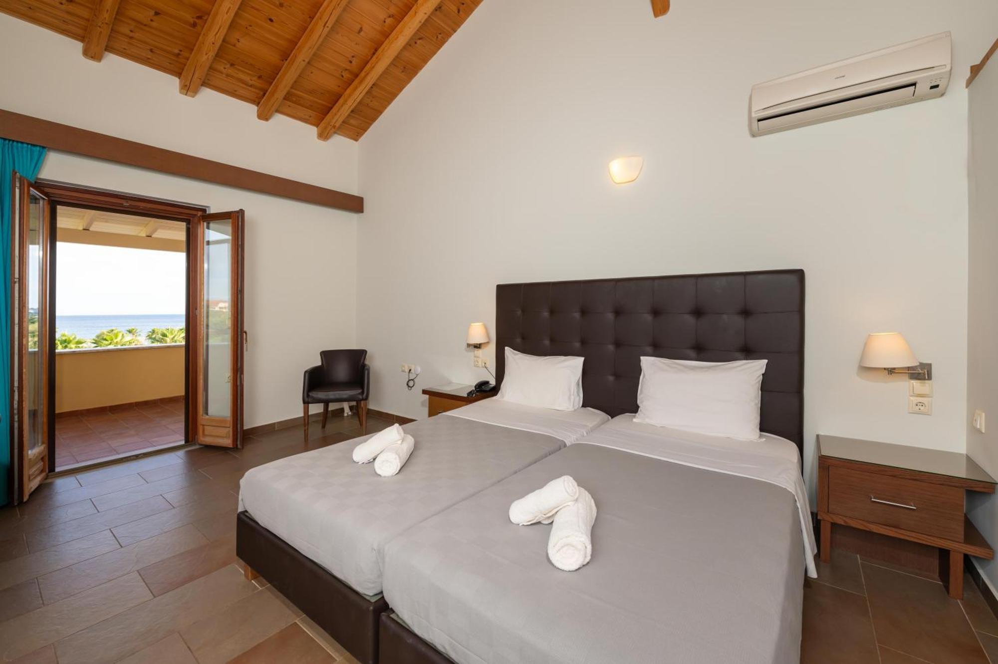 Aktaion Resort Gytheio Exteriör bild