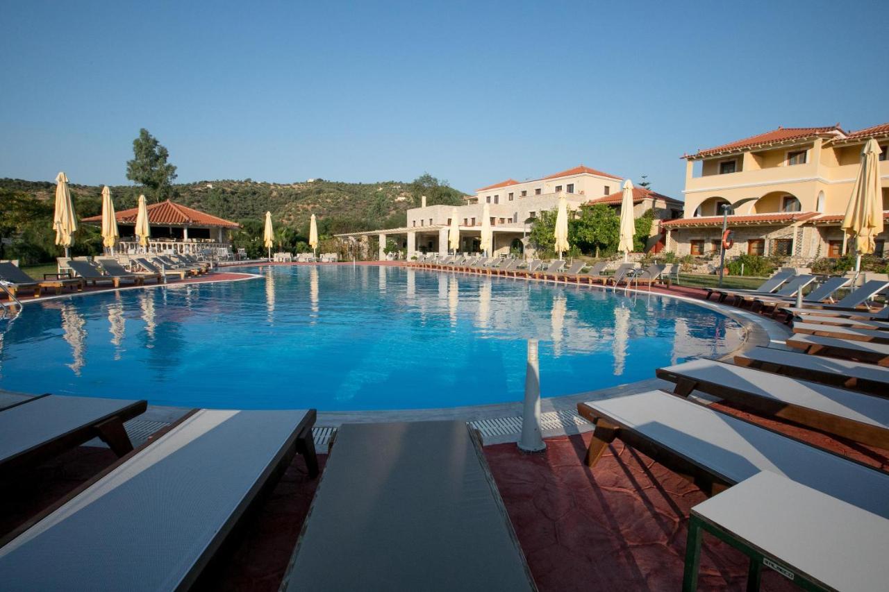 Aktaion Resort Gytheio Exteriör bild